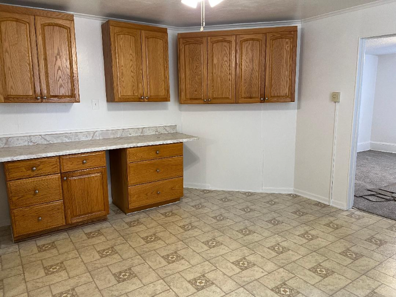 1412 Moorman Ave Nw - Photo 6 of 10