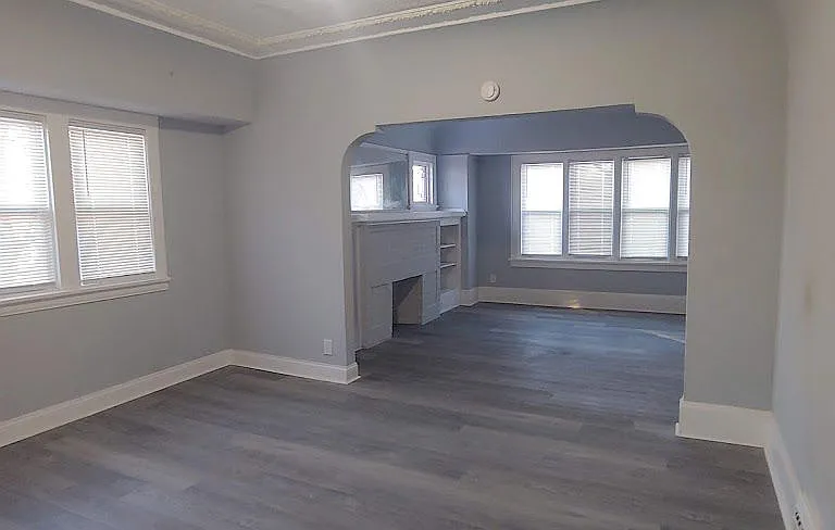 2875 N 50th St - Photo 5 of 6