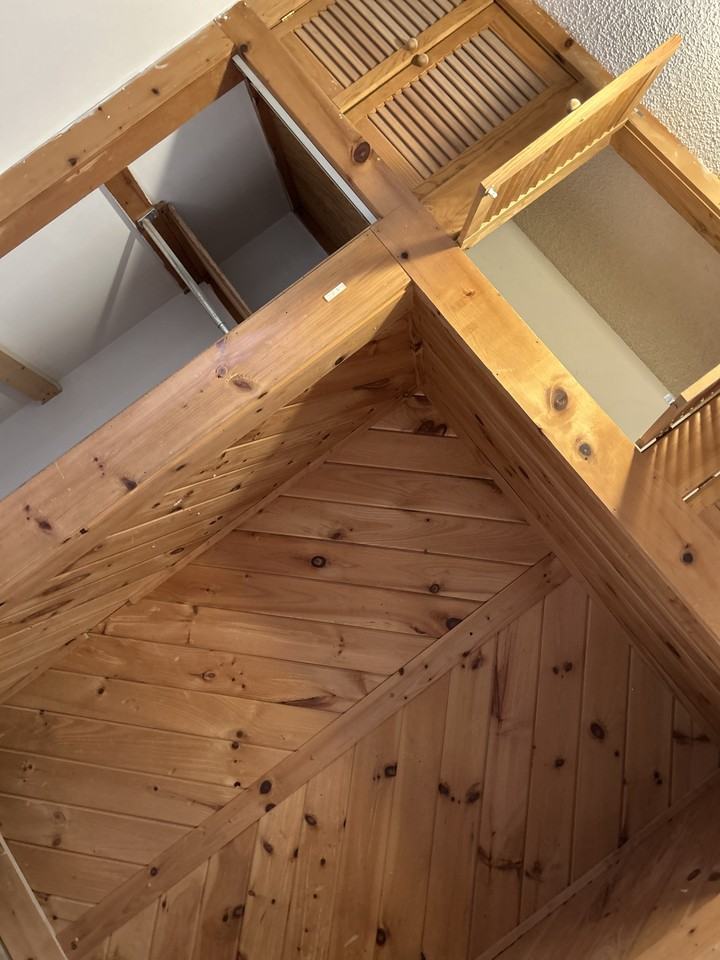 379 5th Ave #2 - Photo 4 of 12