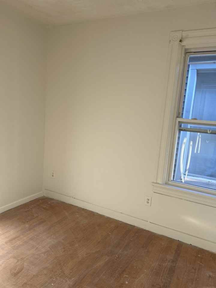 379 5th Ave #2 - Photo 5 of 12