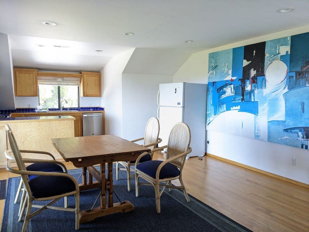 23450 Glenwood Dr - Photo 4 of 4