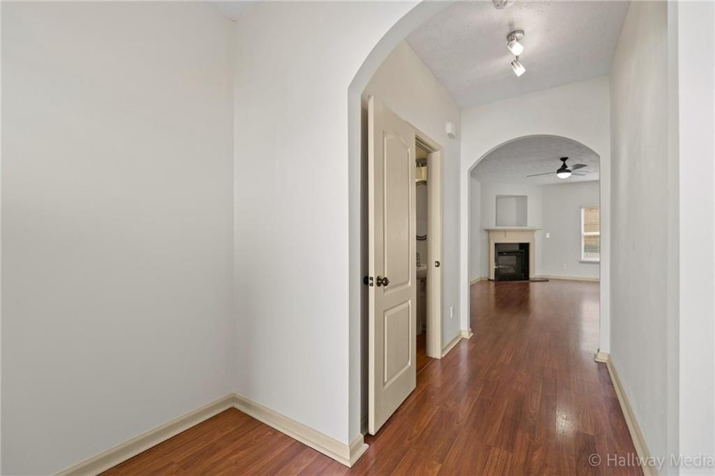 857 Crested Hawk Trl - Photo 3 of 22