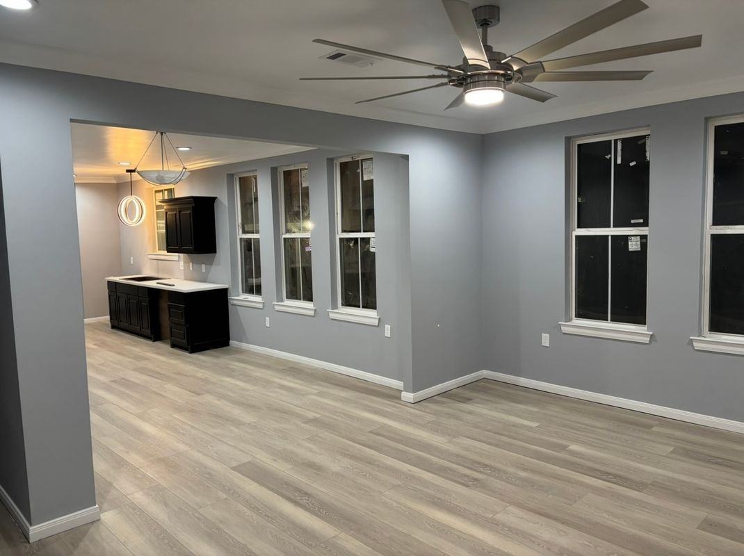 4809 Longfellow Dr - Photo 2 of 6