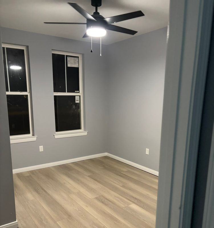 4809 Longfellow Dr - Photo 3 of 6