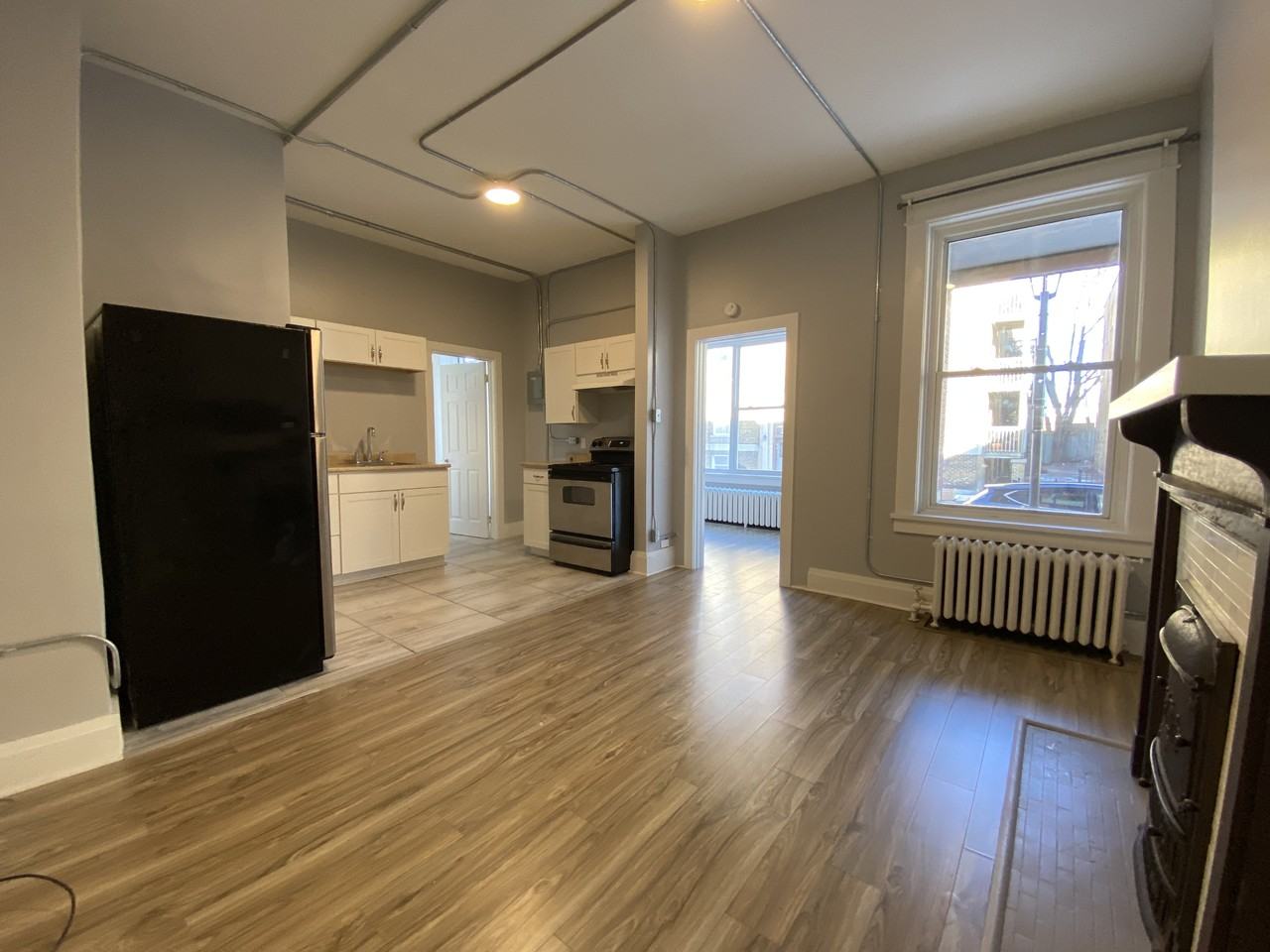 Holbrook Apartments - Photo 7 of 27