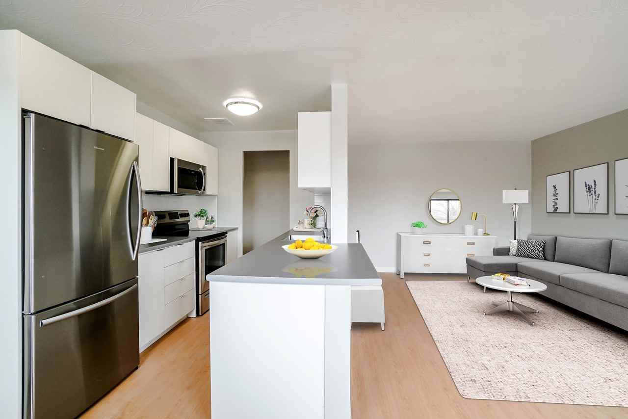 Belvedere Suites - Photo 2 of 21