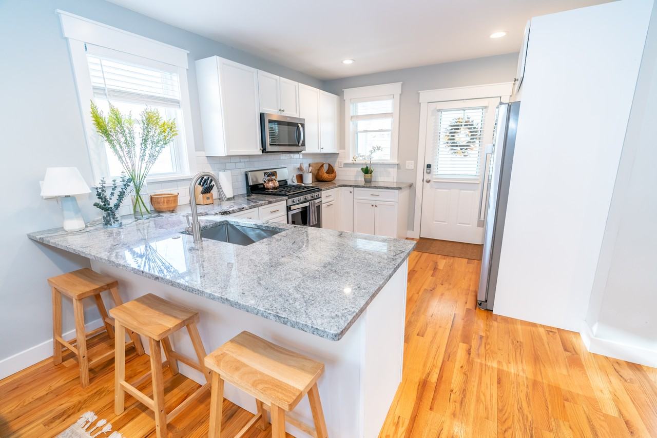 503 Winchester Avenue #1 - Photo 3 of 16