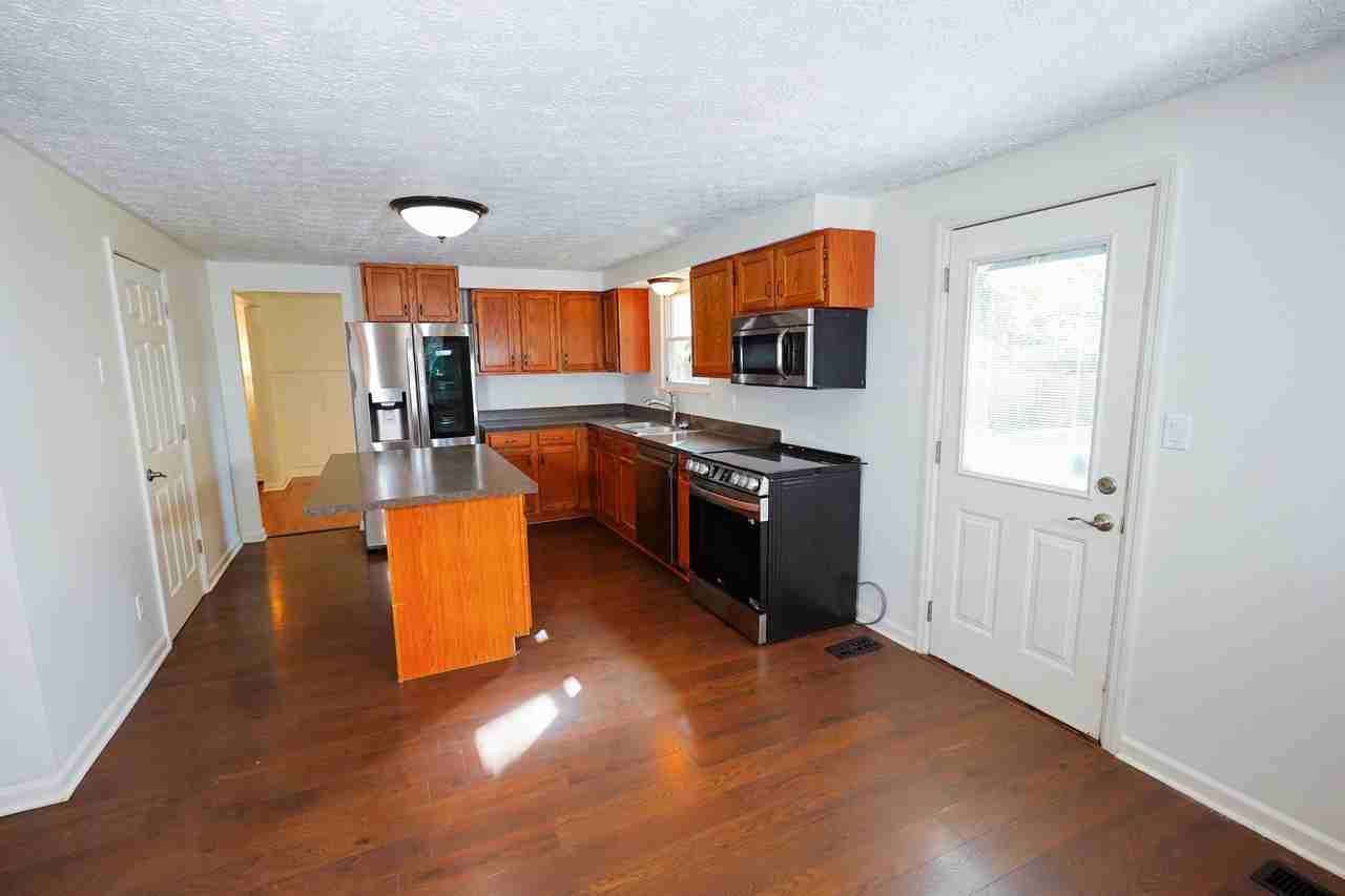 8711 Blessing Dr #NA - Photo 6 of 22