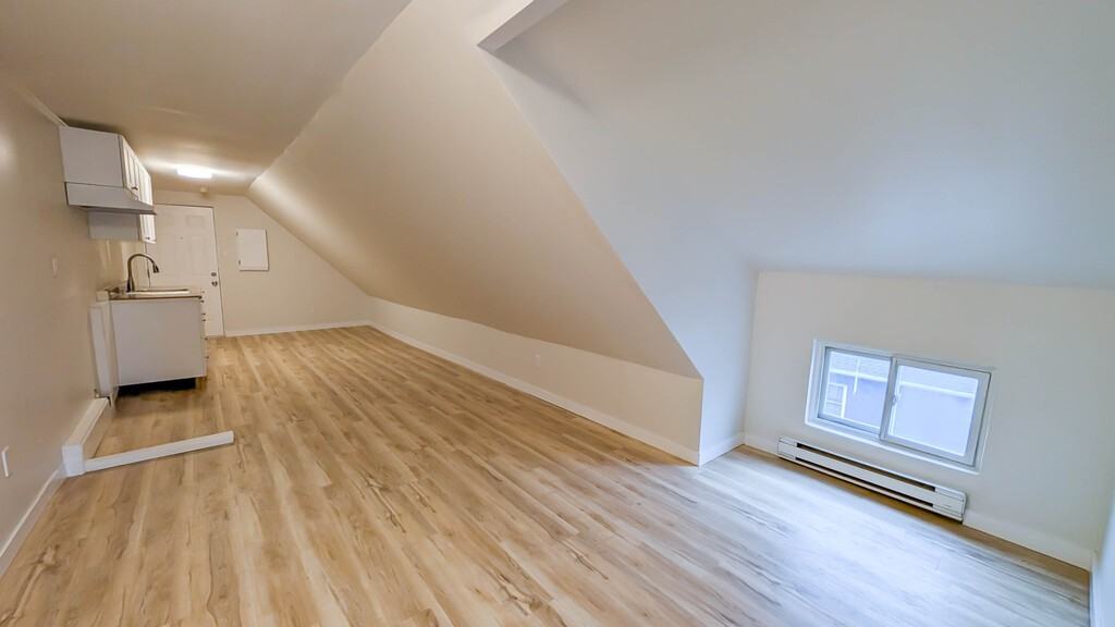 67 Seventh St - Photo 4 of 22