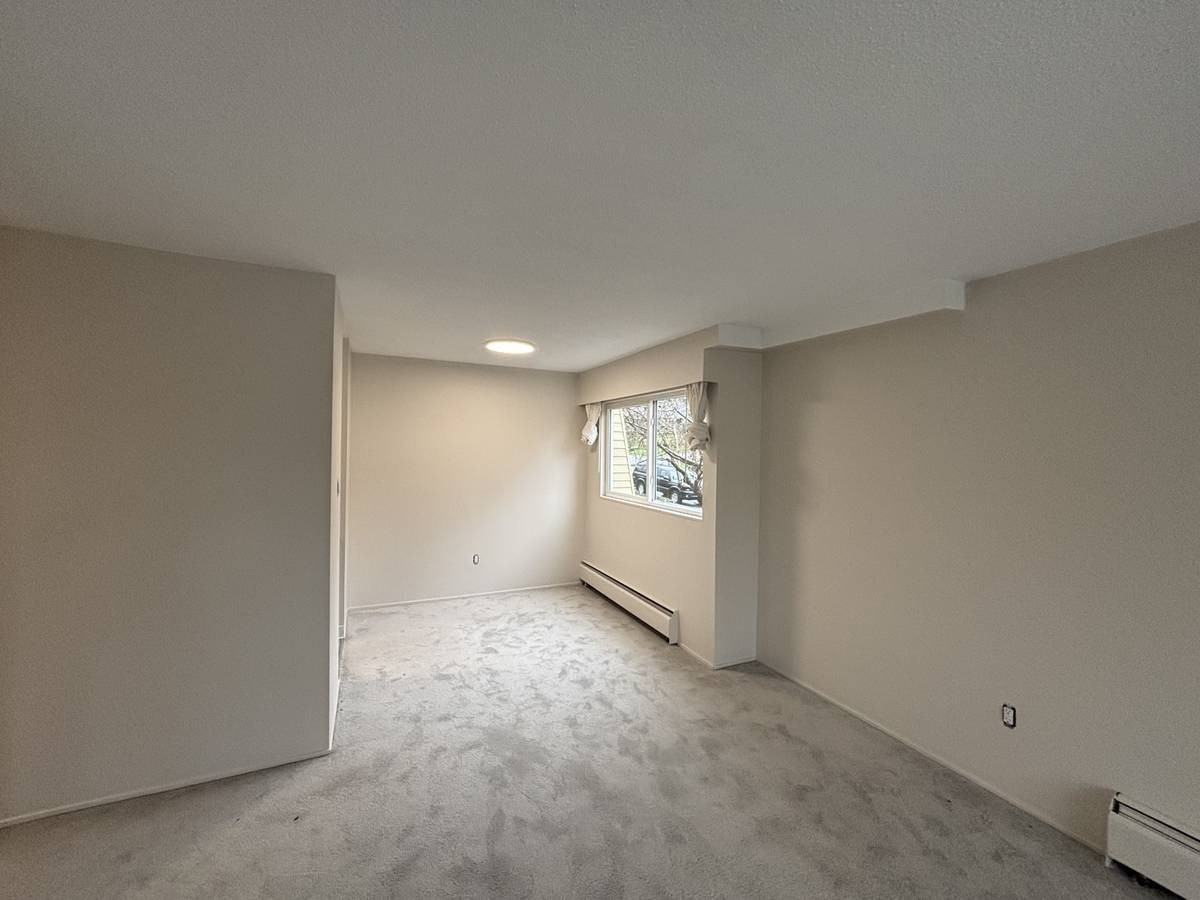 5545 15B Avenue #210 - Photo 5 of 10