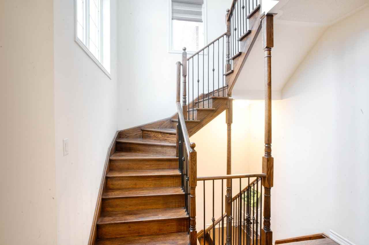 60 Hashmi Place - Photo 4 of 12