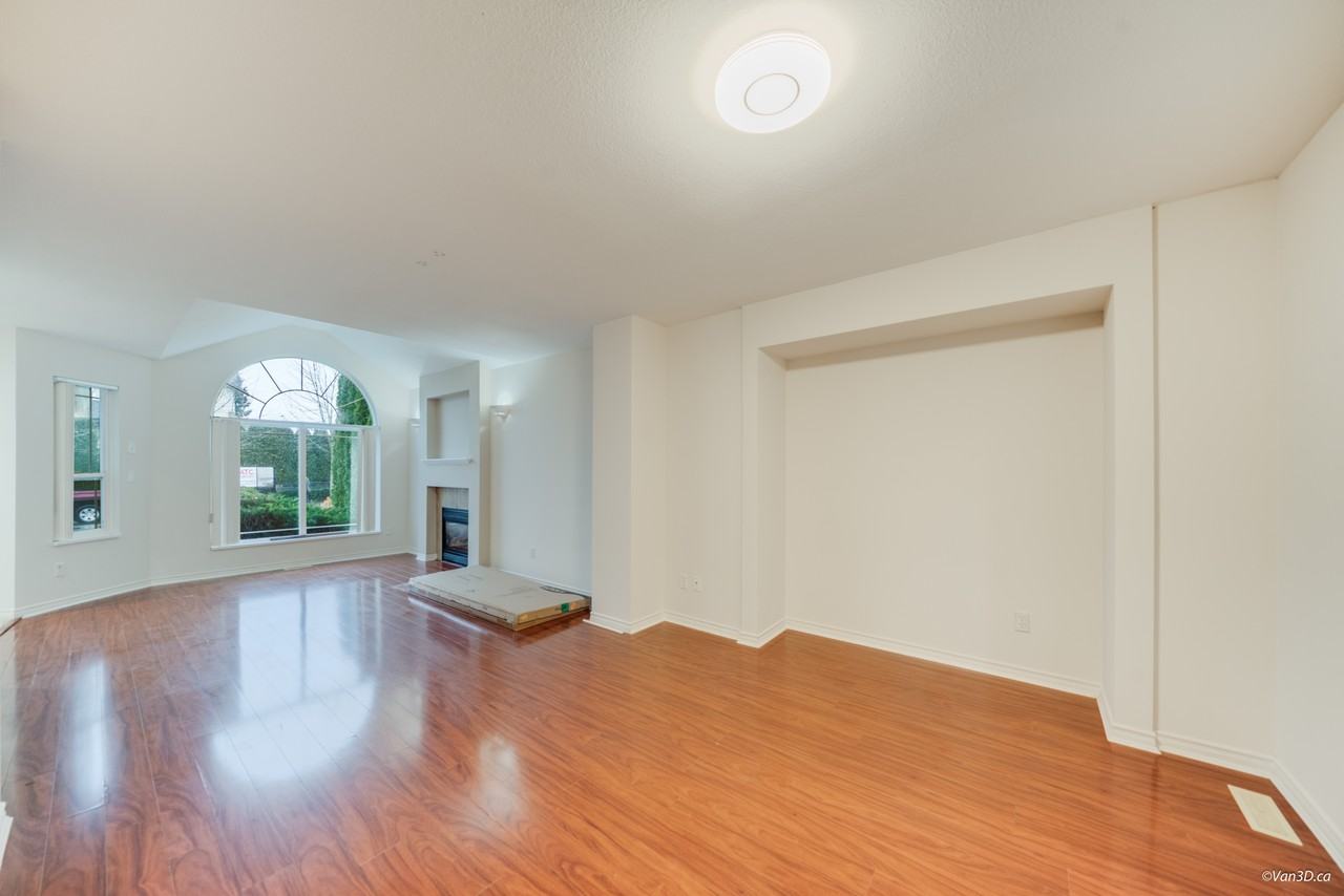 1208 Yangtze Place - Photo 3 of 20