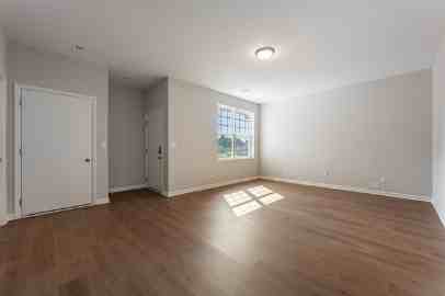 5695 Roys Rdg #1 - Photo 3 of 9