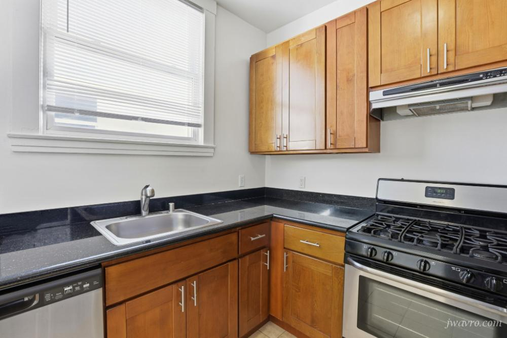 Pierce Street & Hayes Street - Photo 2 of 17