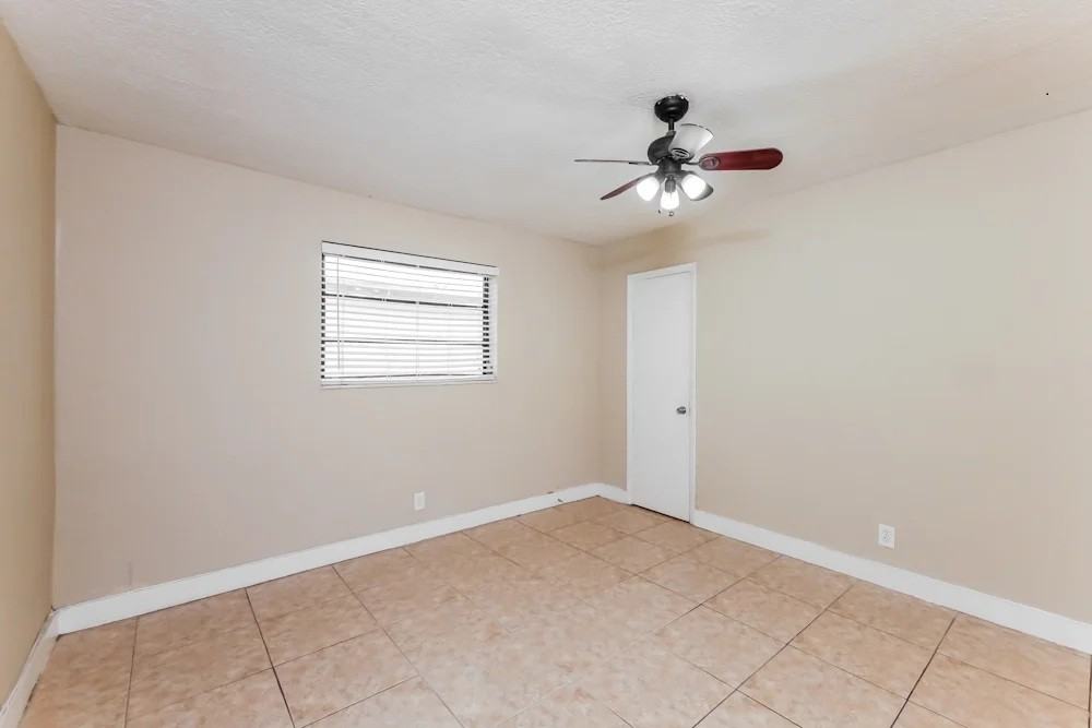 3185 Nw 40th Ct #NA - Photo 2 of 4