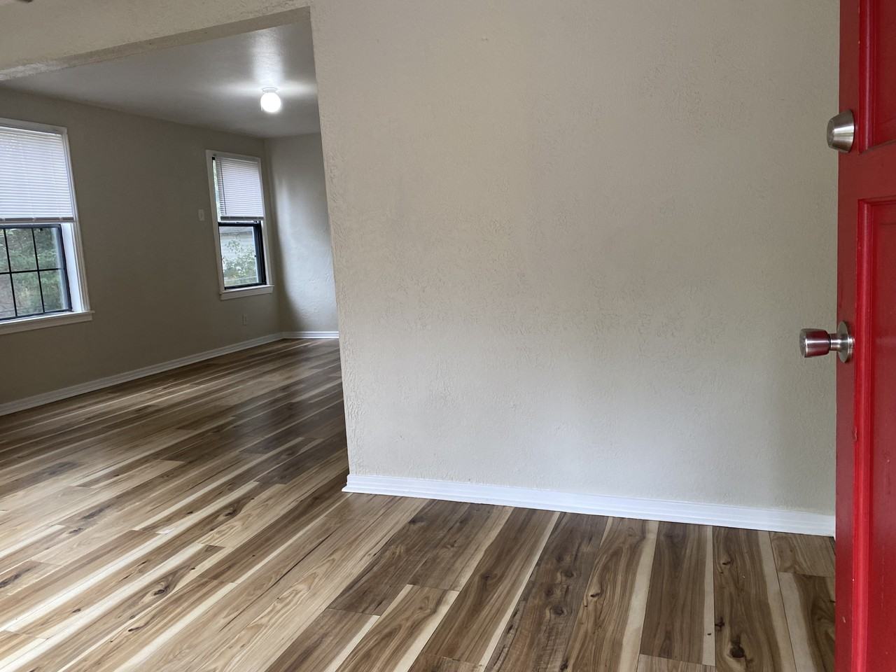 2046 W 17th St #NA - Photo 2 of 17