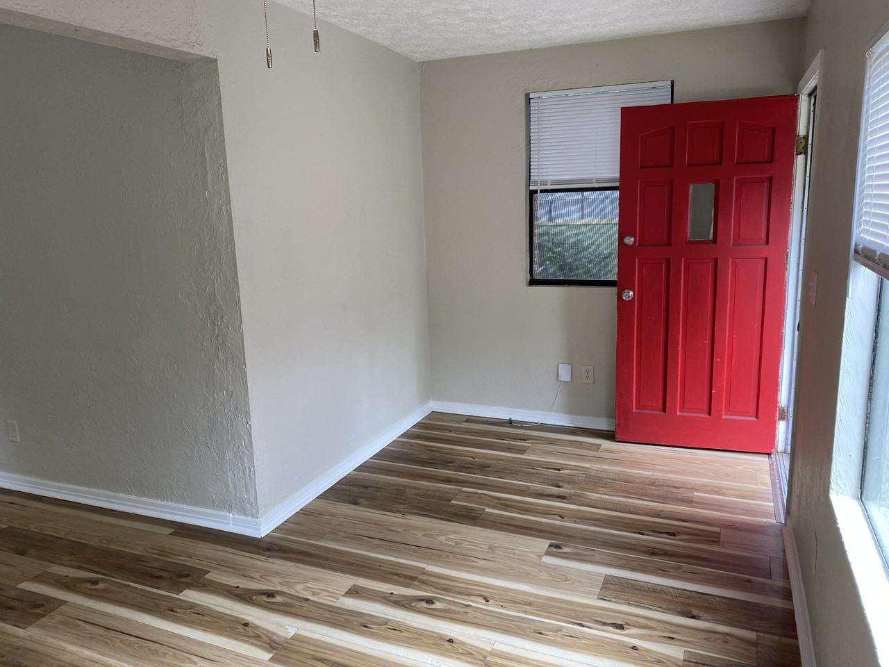 2046 W 17th St #NA - Photo 3 of 17