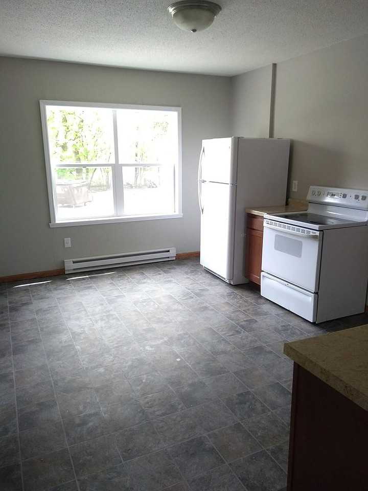 424 4th St S #NA - Photo 2 of 10