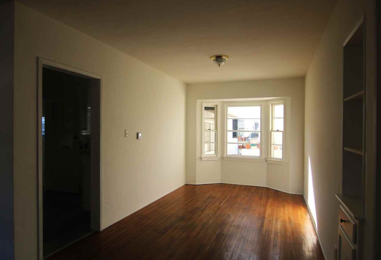 507 S Verdugo Rd #NA - Photo 3 of 12