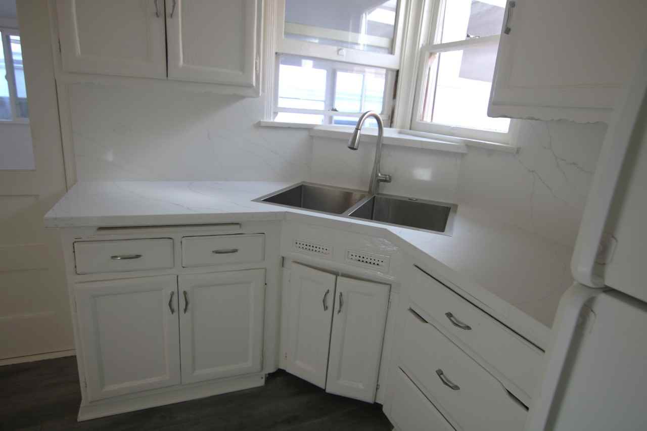 507 S Verdugo Rd #NA - Photo 6 of 12