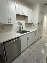 811 Ne 2nd Pl #NA - Photo 1 of 1