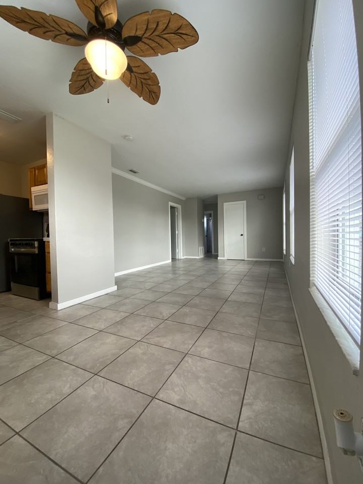 2901 Garden Ter Ne #NA - Photo 7 of 15