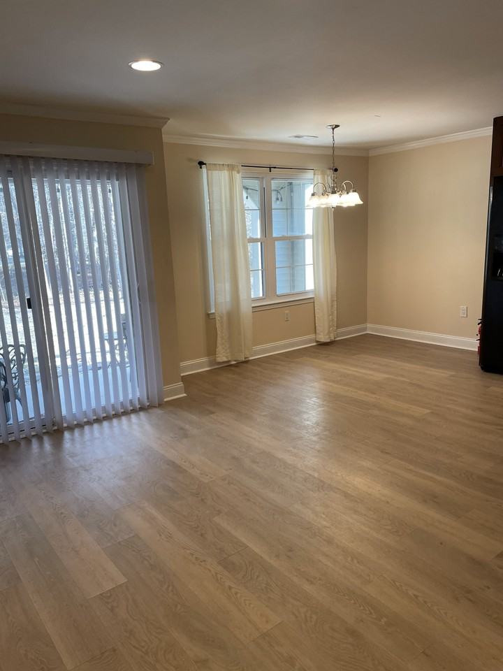 1 Bridgewater Dr #1 - Photo 4 of 20