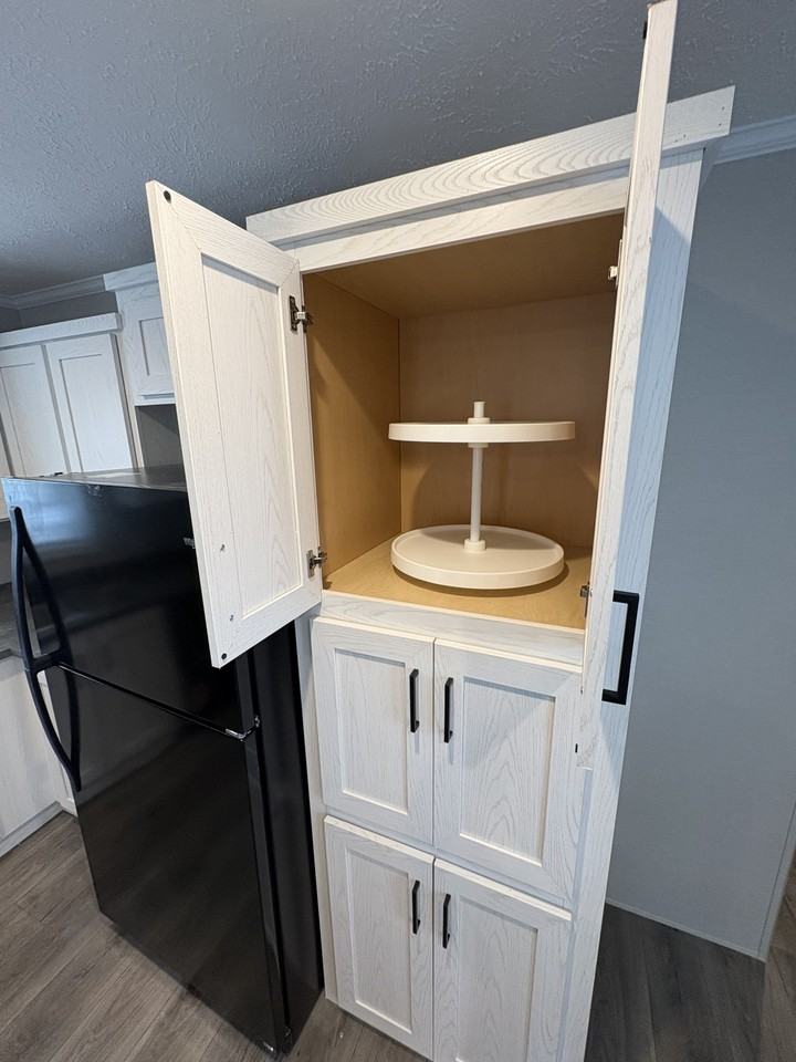 8925 Beechwood Dr #NA - Photo 4 of 11