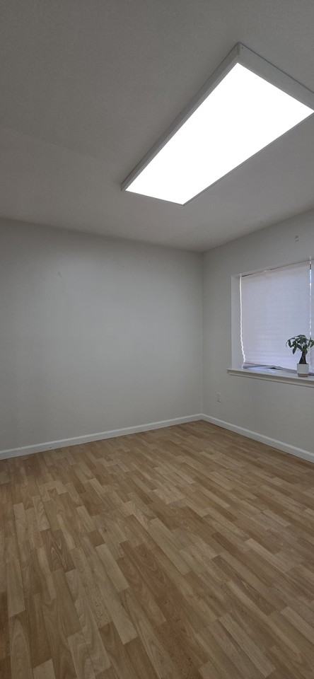 301 Kennedy Dr #333 - Photo 3 of 13