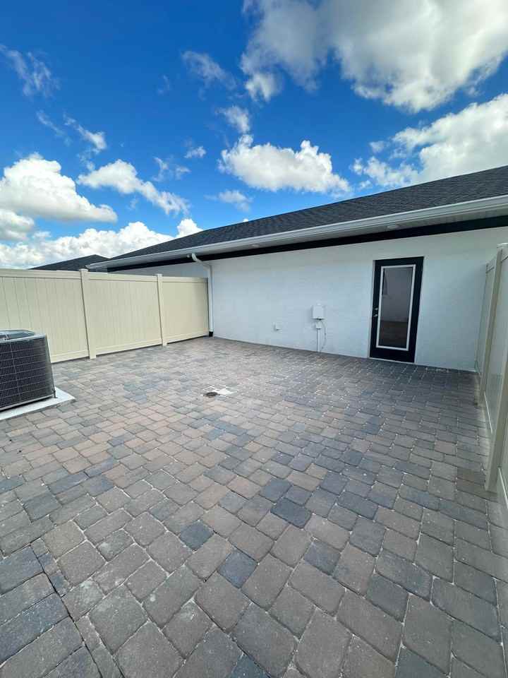 1359 Mount Royal Dr #TH - Photo 7 of 20