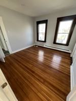 featured image of 283 Martin St #3