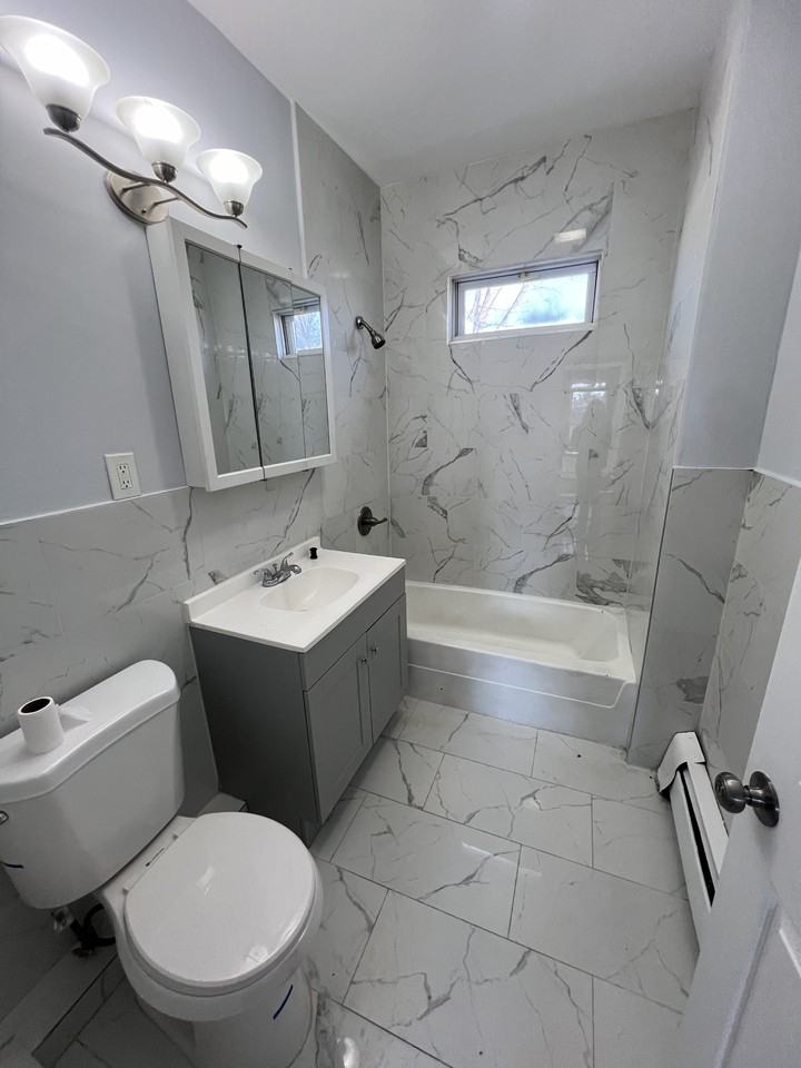 283 Martin St #3 - Photo 3 of 10