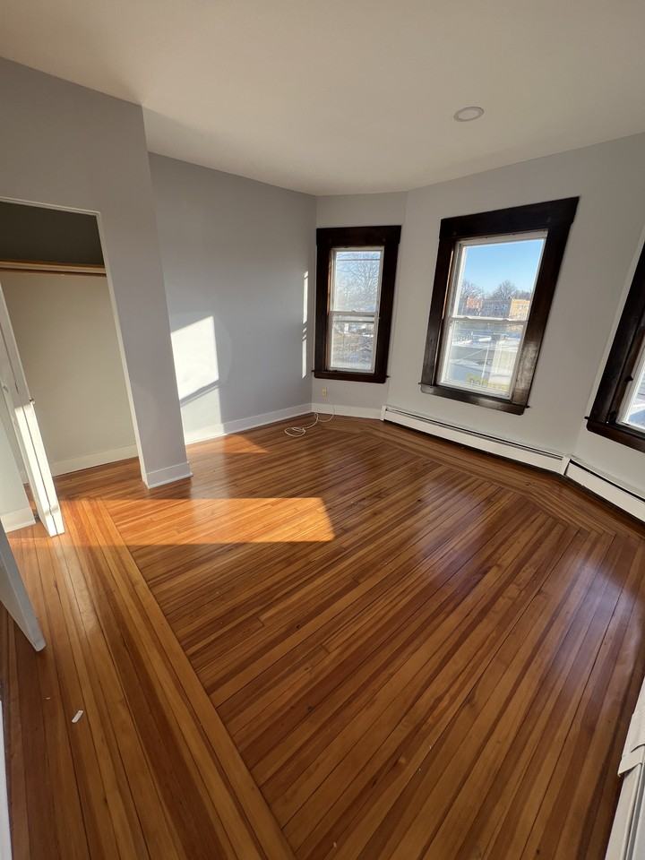 283 Martin St #3 - Photo 5 of 10