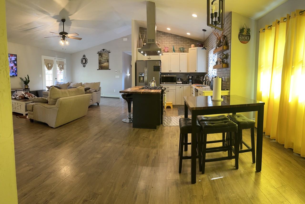 2866 Elm Ave #NA - Photo 4 of 10