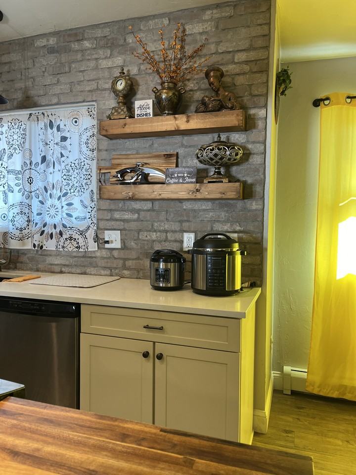 2866 Elm Ave #NA - Photo 5 of 10