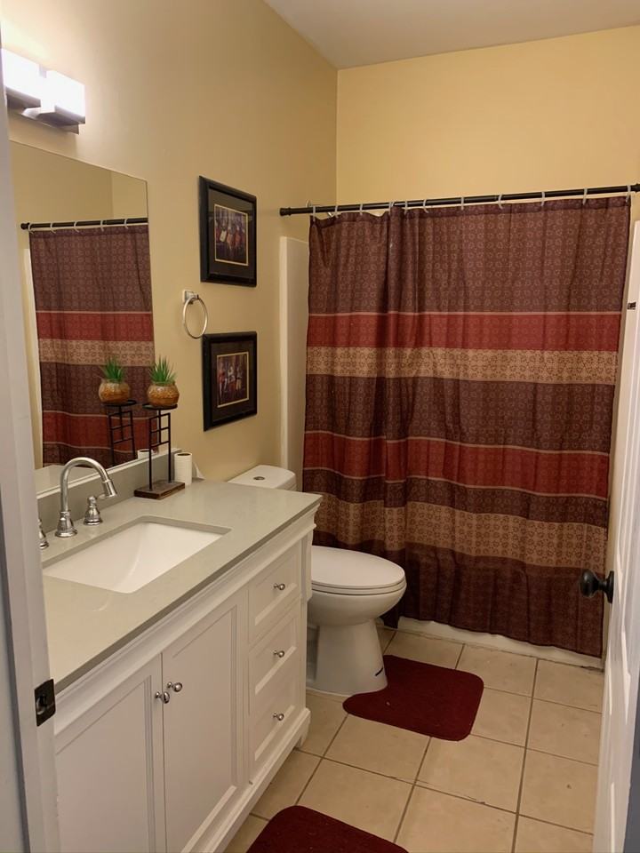 889 Beckwith St Sw #NA - Photo 7 of 16