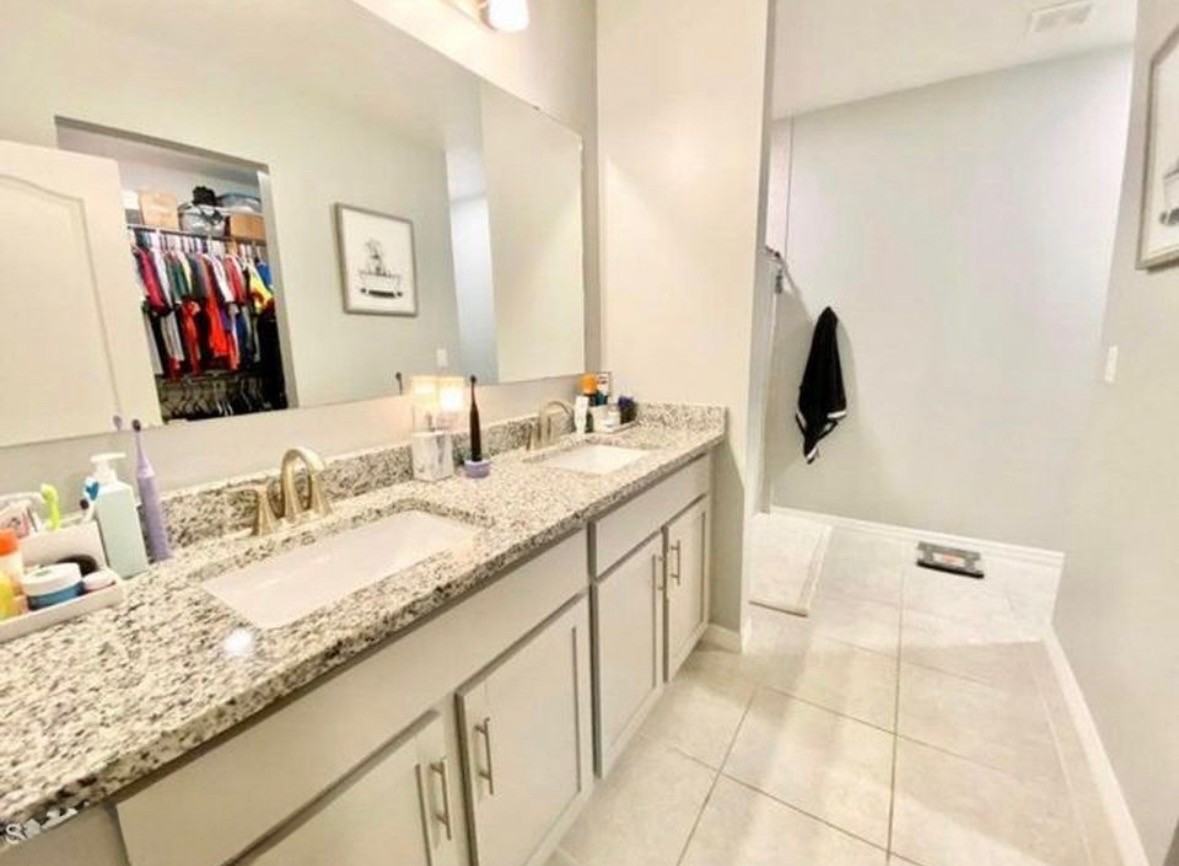 708 Corbin Cir Sw #NA - Photo 7 of 13