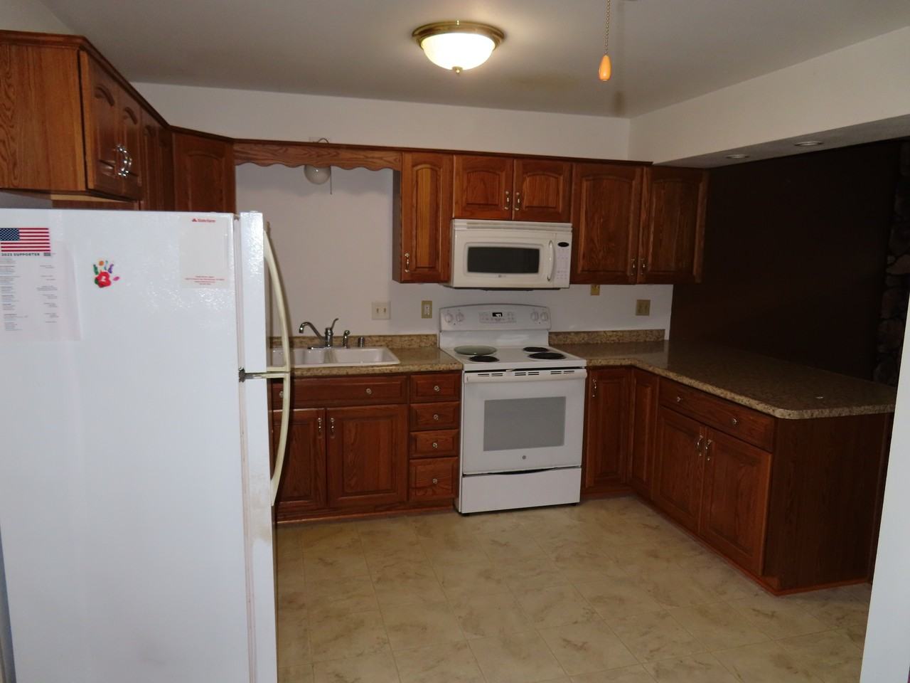 5221 W Loomis Rd #5221 - Photo 3 of 20