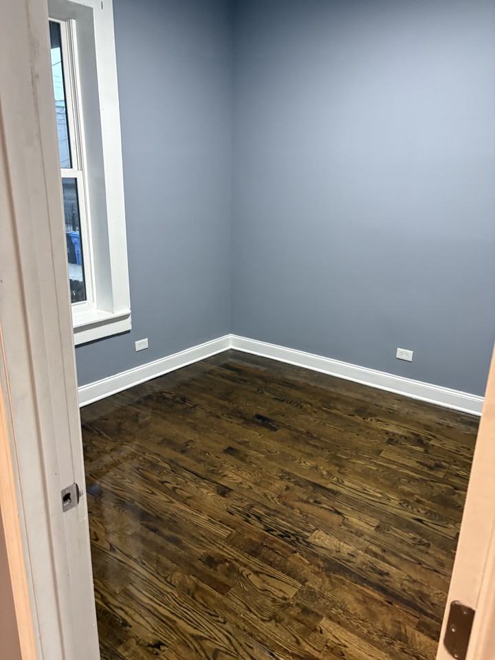 4251 W Jackson Blvd #NA - Photo 6 of 10