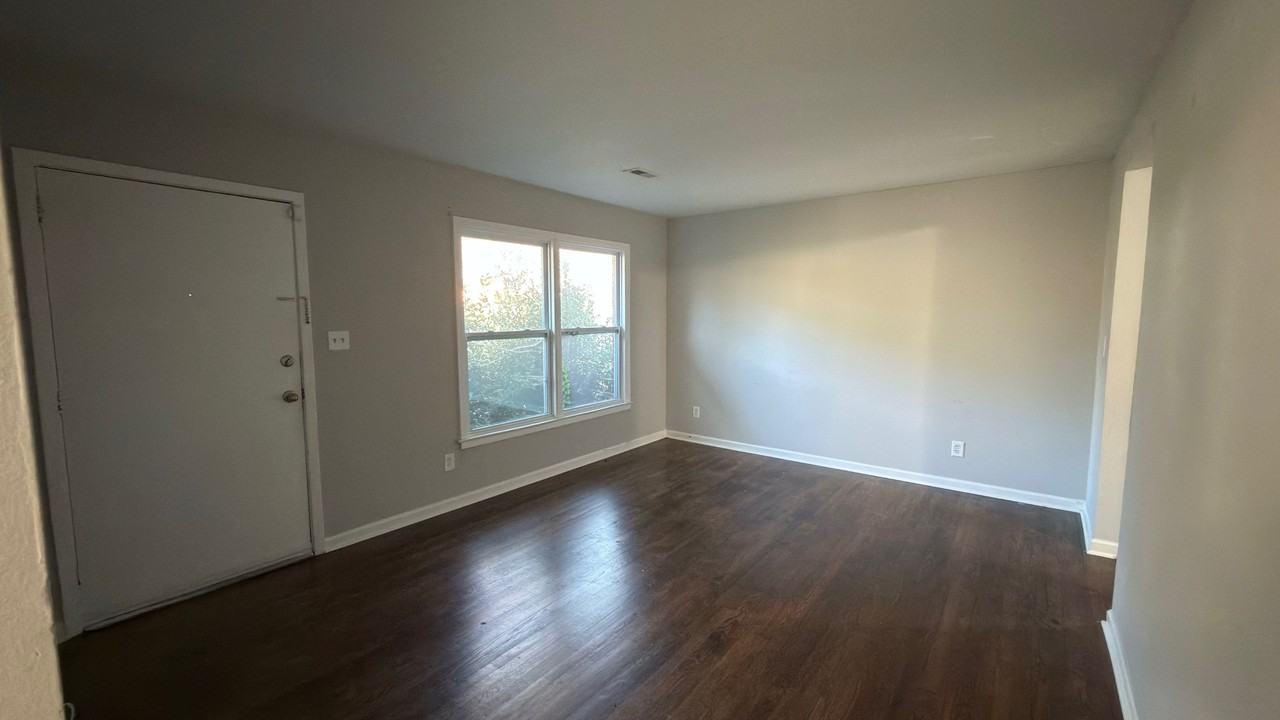 2900 Edsel Pl #1 - Photo 2 of 15
