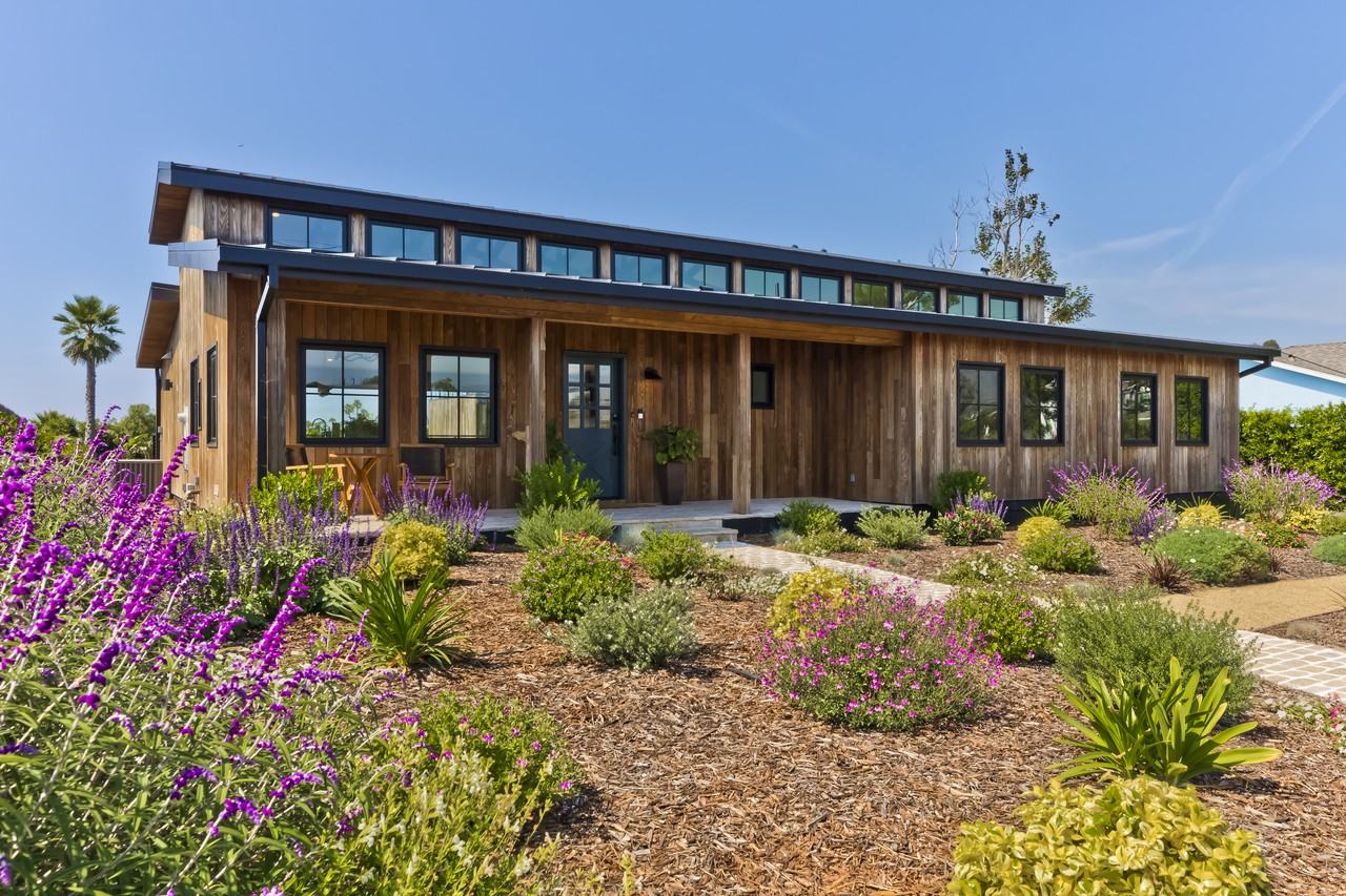 6711 Wandermere Road - Photo 2 of 27