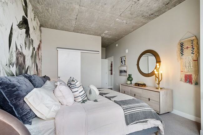 1500 Sherman Ave - Photo 2 of 2