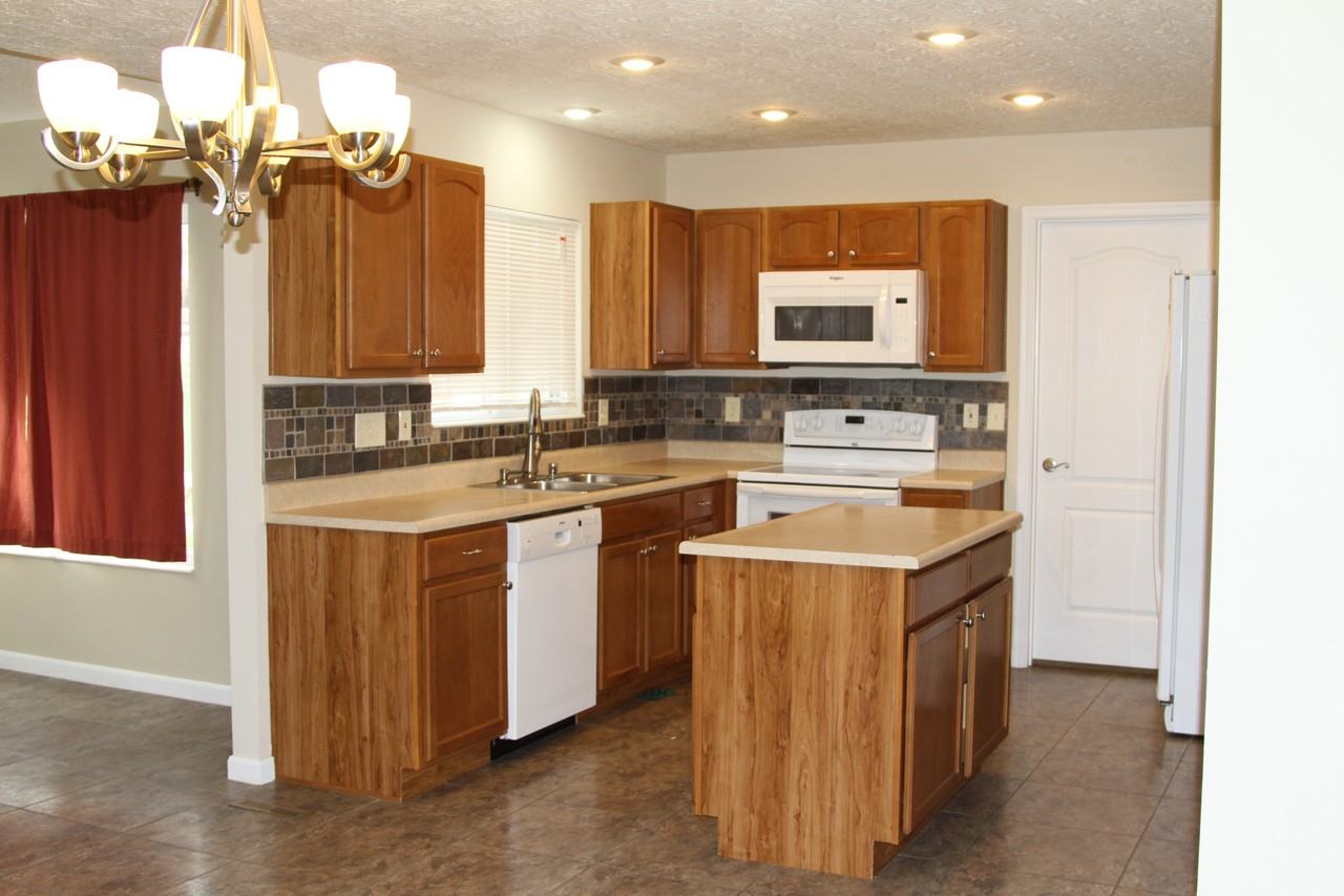 9168 Belvedere Ct #NA - Photo 2 of 11