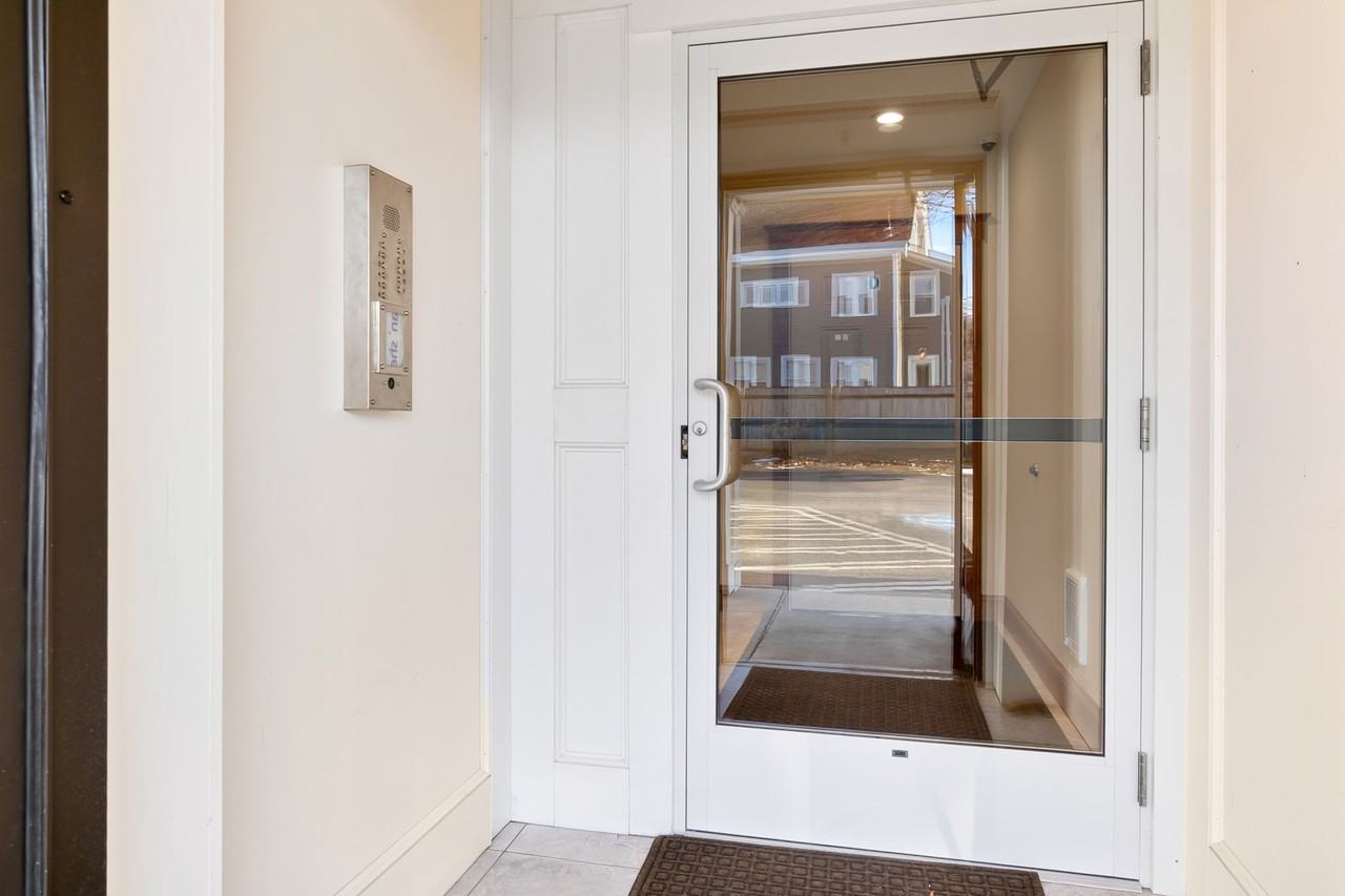 44 Maple Street #10 - Photo 7 of 18