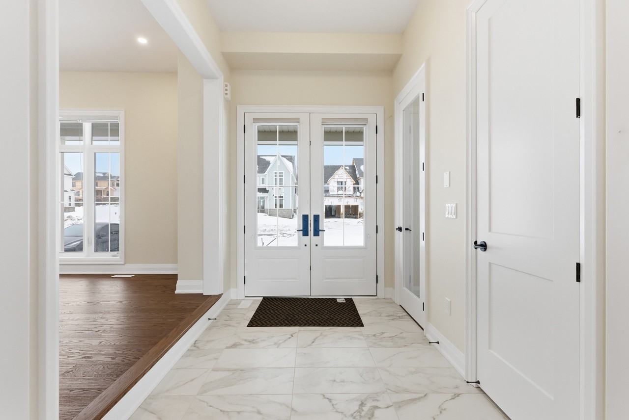 13 Aldwinckle Ave #1 - Photo 7 of 48