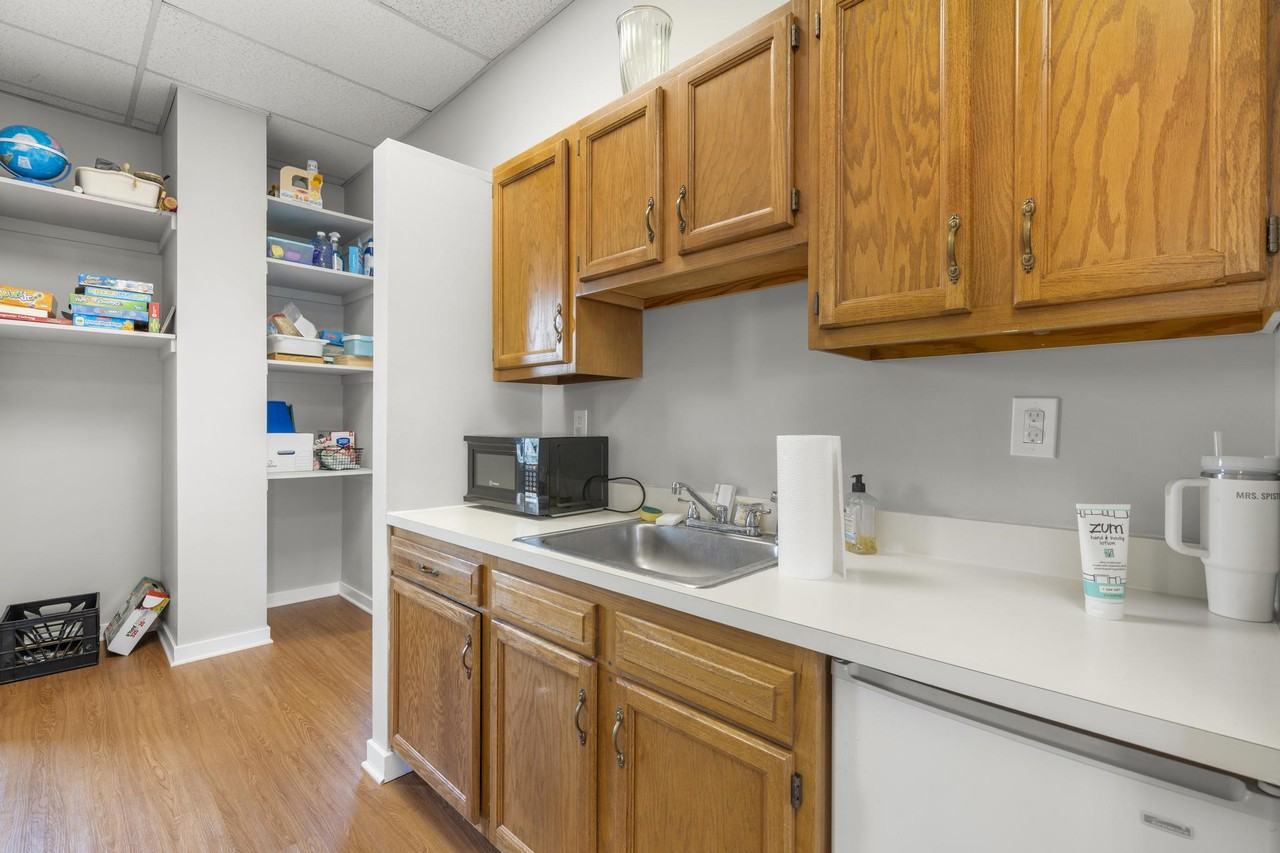 151155 Meadow St #6 - Photo 2 of 24