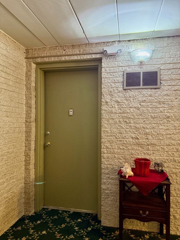 2300 Riddle Ave #208 - Photo 5 of 25