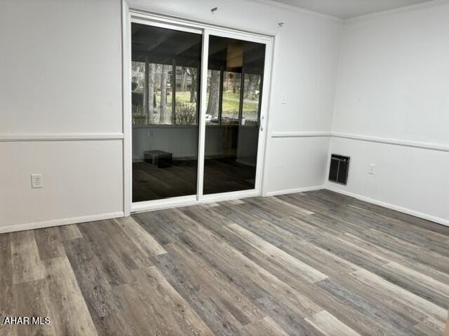 2120 Pineview Dr - Photo 4 of 6