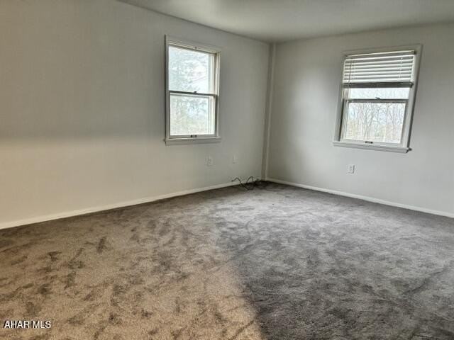 2120 Pineview Dr - Photo 5 of 6