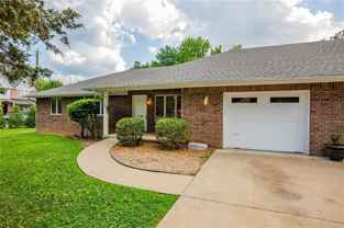 301 Sw C St - Photo 1 of 1